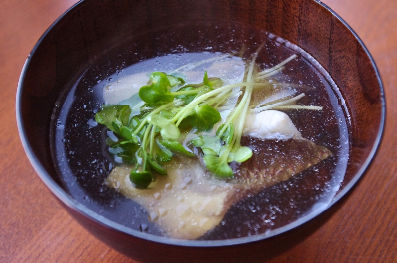 たいの吸い物