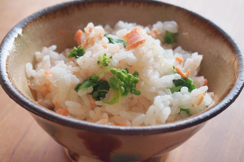 鮭と菜の花の炊き込みご飯